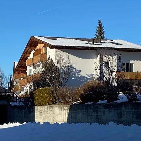 アパート Casa Zundregn - Ein Bijou Mit Privater Terrasse Und E-mobility *